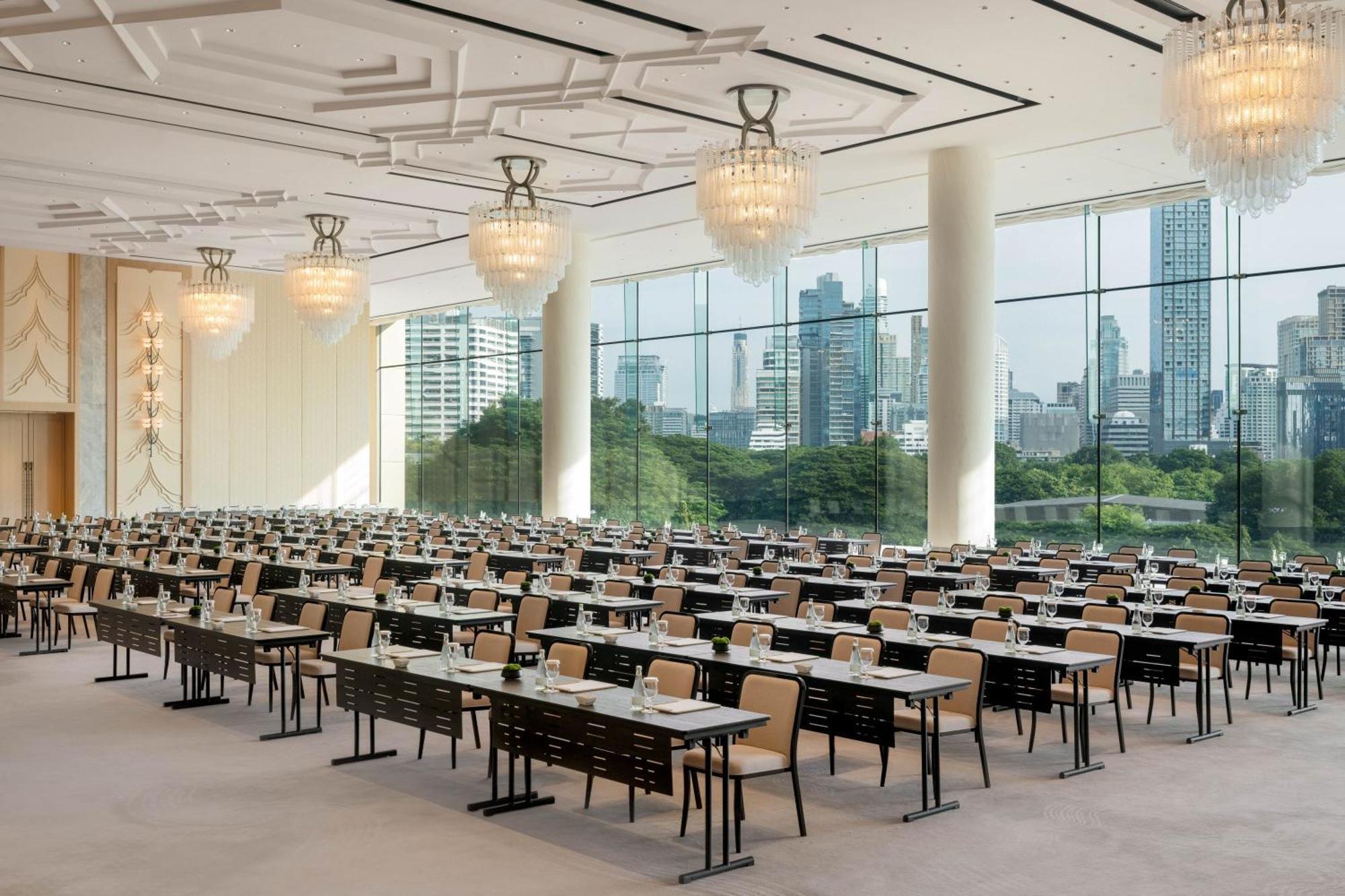 Dusit Thani Bangkok Exteriör bild