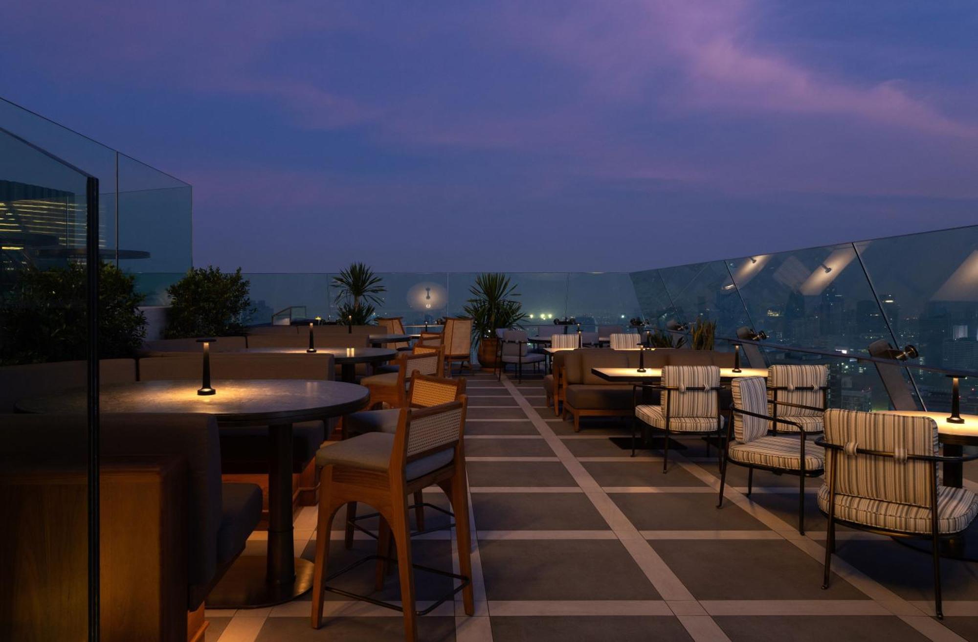 Dusit Thani Bangkok Exteriör bild